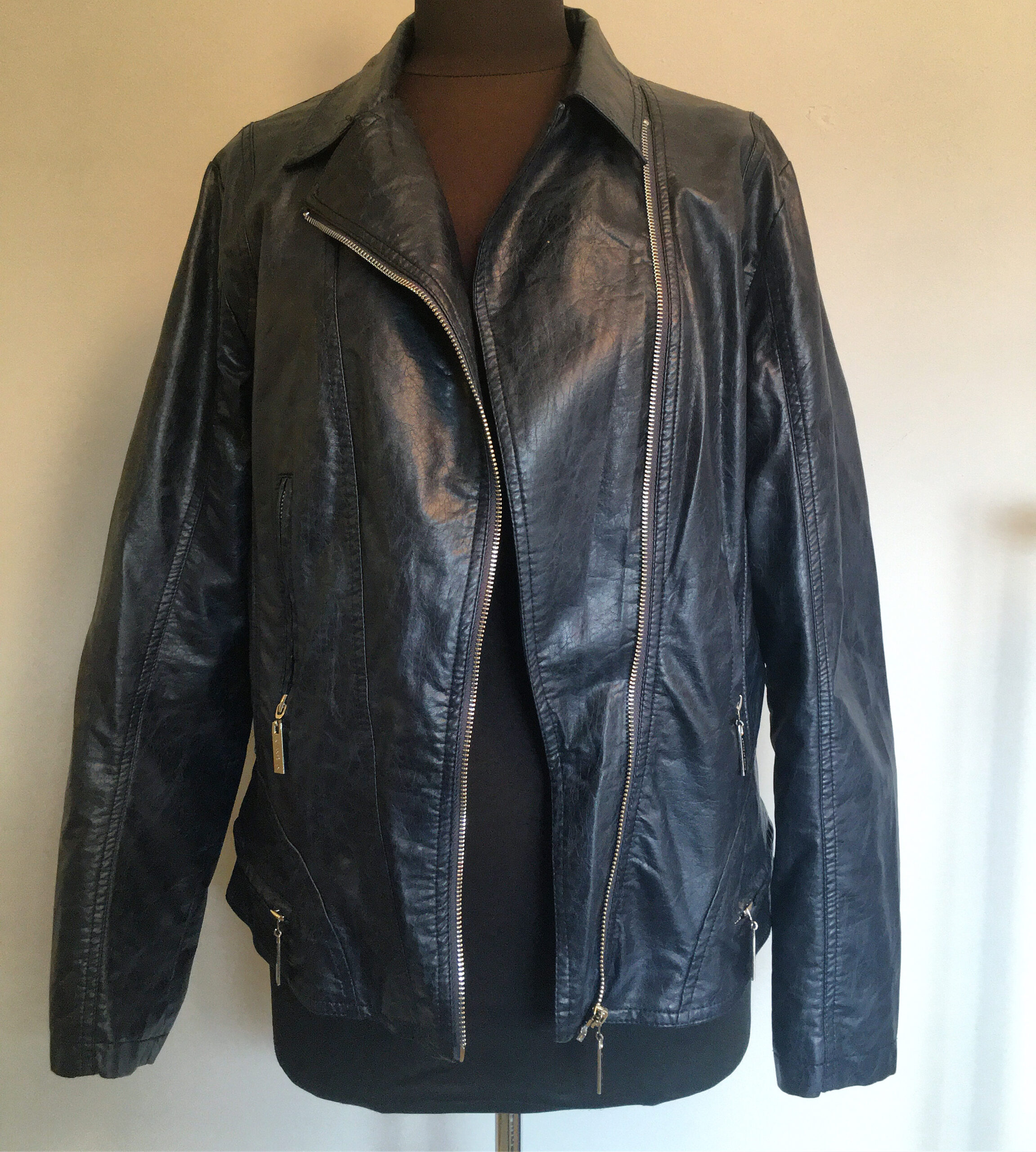 Rino & Pelle midnight leather-look biker jacket | Flutterby's Boutique